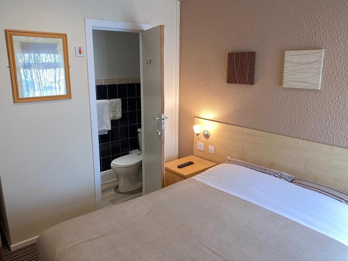Grange House 3* Blackpool