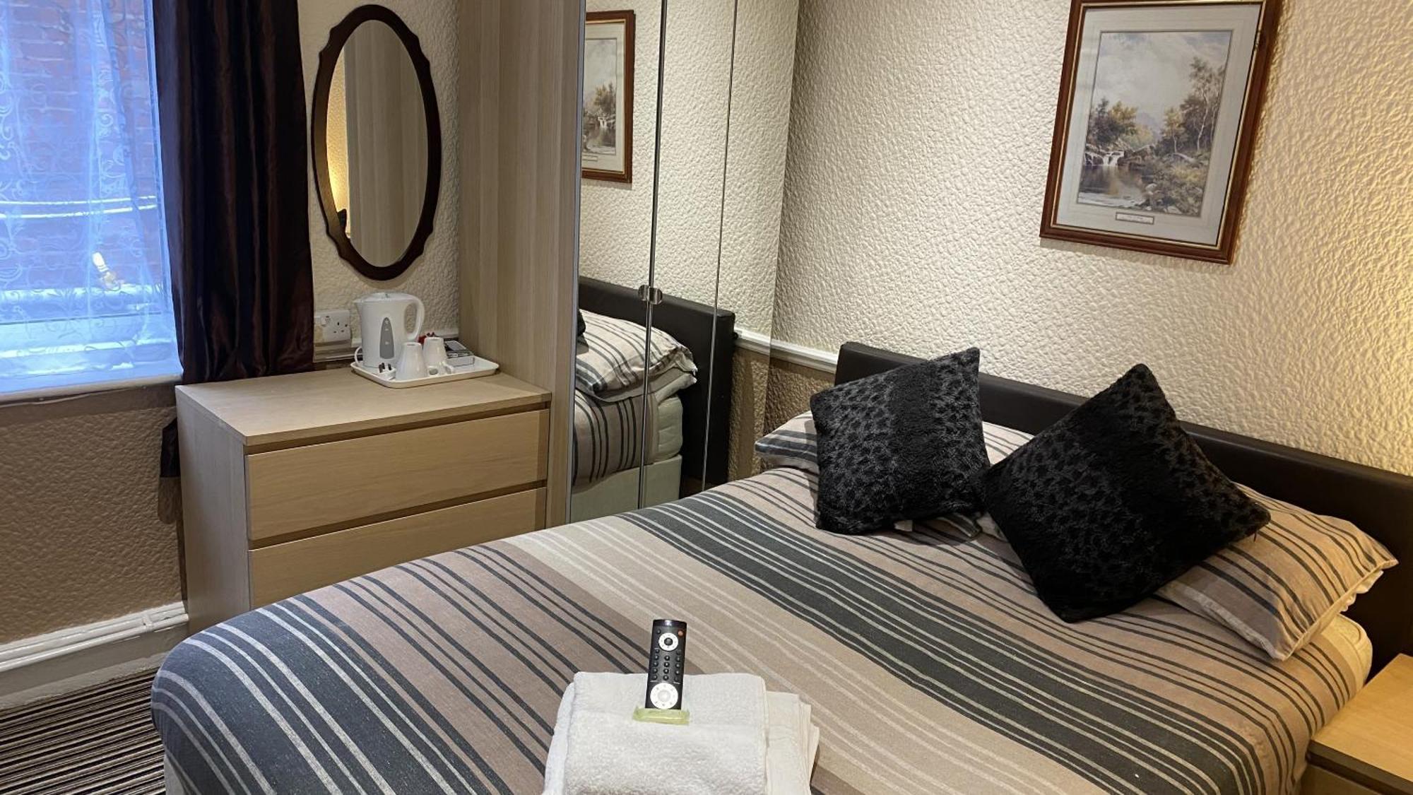 Grange House 3*